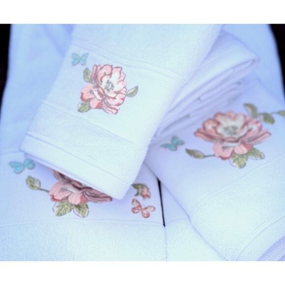 3 small 3 Medium Avanti Cotton Vintage Peach Rose Embroidered Bathroom Towels - Picture 2 of 15